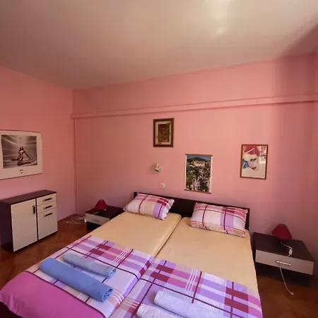 Dvije Palme Apartamento