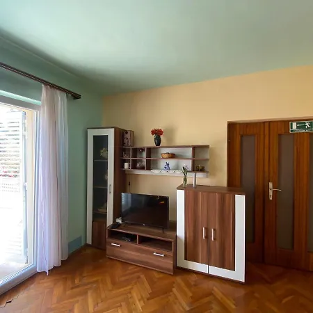 Dvije Palme